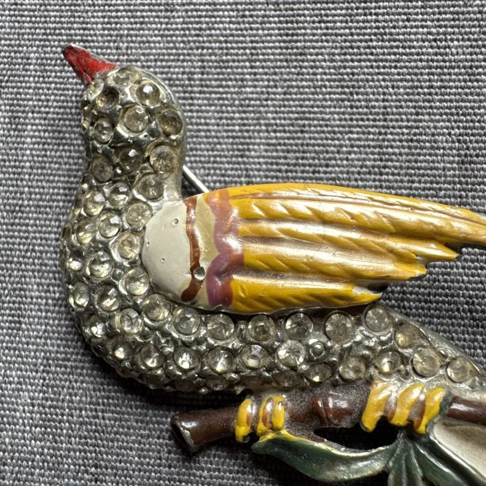 VTG Large Bird Perched Colorful Enamel‎ Pot Metal Rhinestone 1930-1940 Brooch